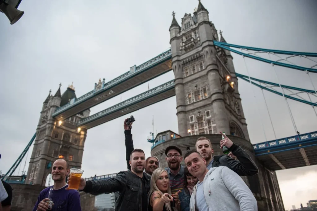 london-boat-parties-june